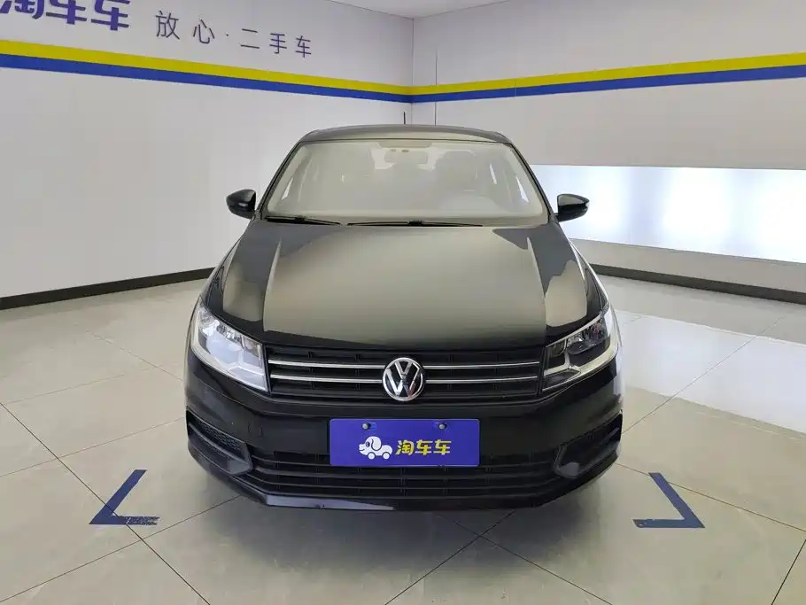 Volkswagen Santana — миниатюра 2