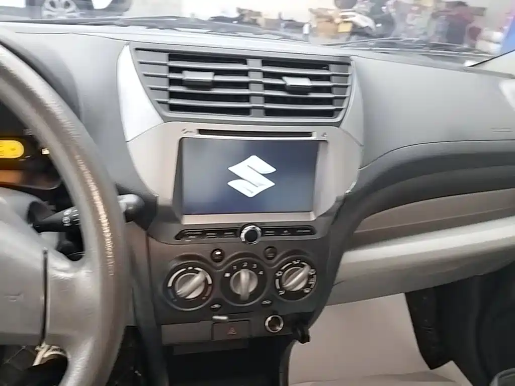 Suzuki Alto — миниатюра 13