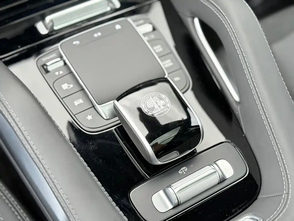 Mercedes-Benz GLS AMG — миниатюра 18