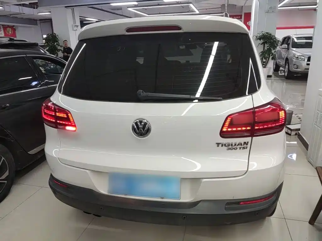 Volkswagen Tiguan — миниатюра 6