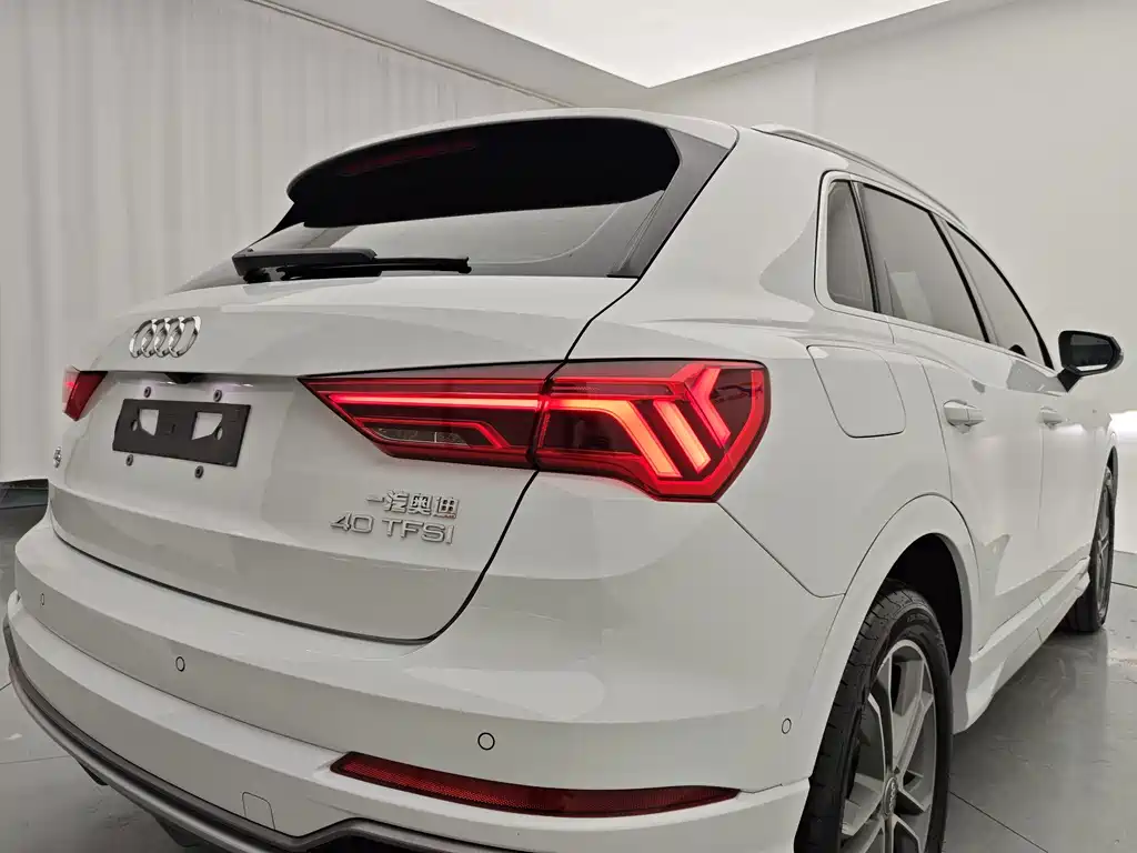 Audi Q3 — миниатюра 9