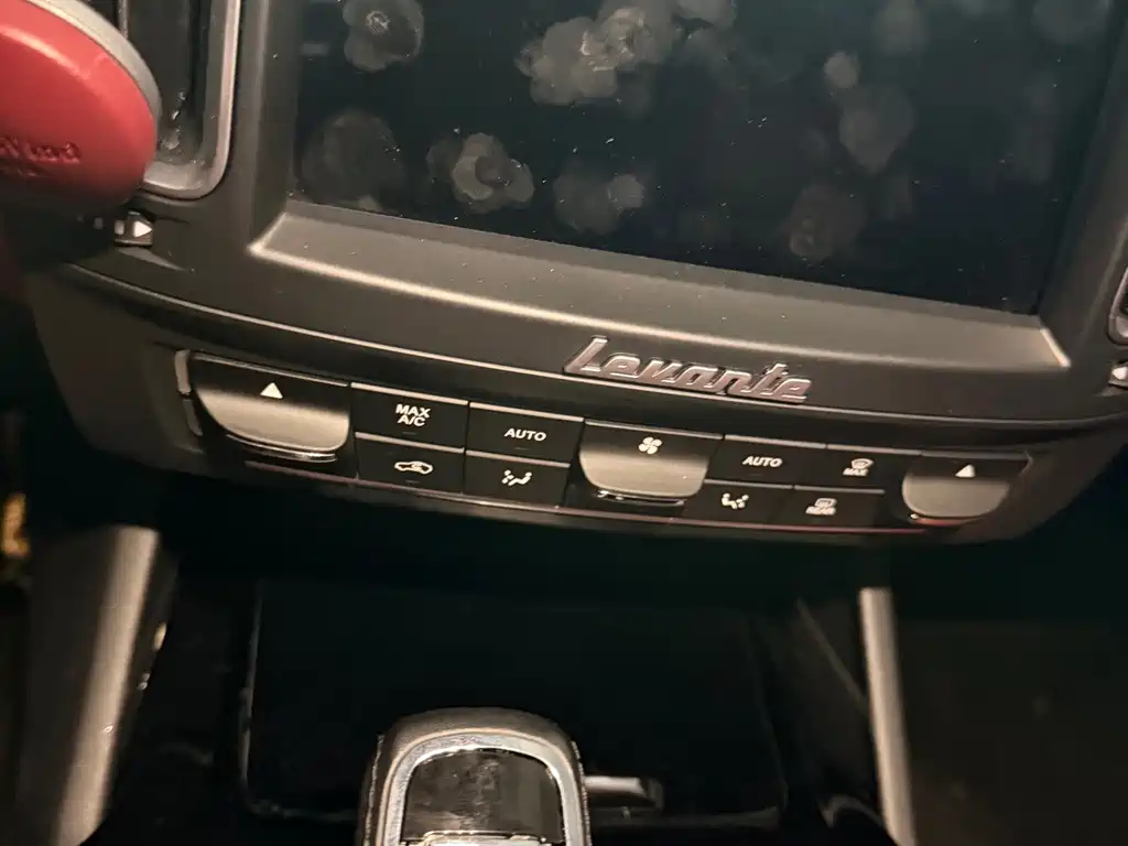 Maserati Levante — миниатюра 19