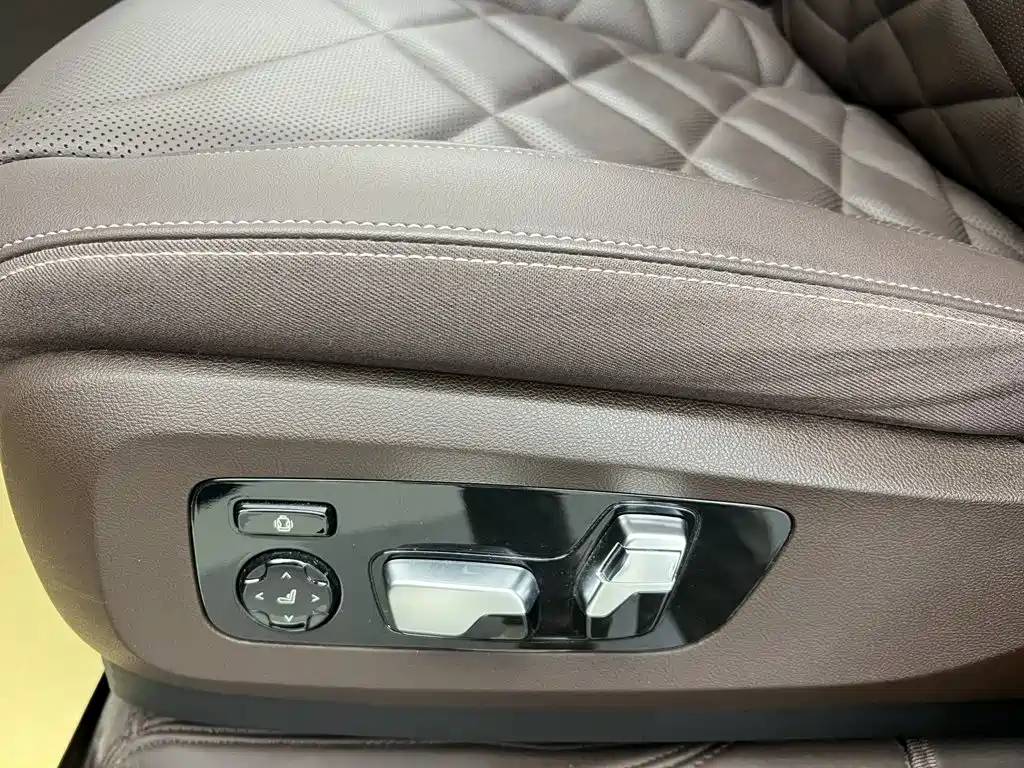 BMW X5 — миниатюра 34