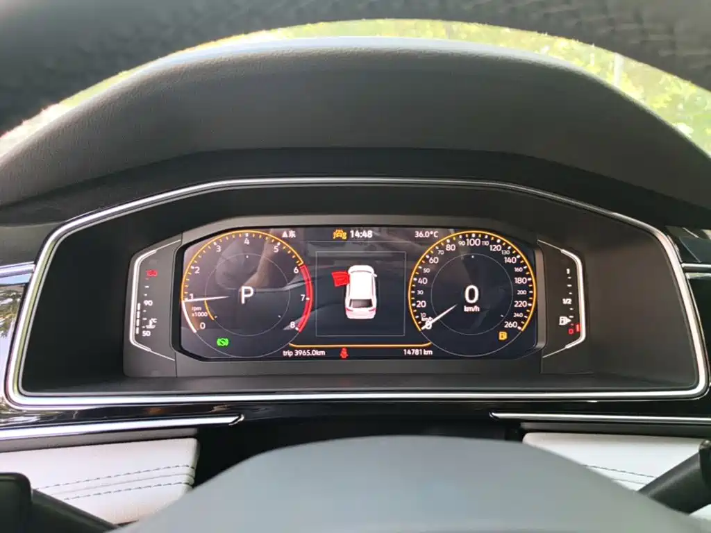 Volkswagen Tiguan L — миниатюра 12