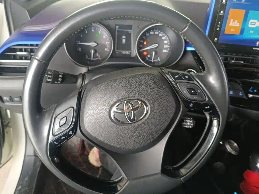 Toyota IZOA — миниатюра 15