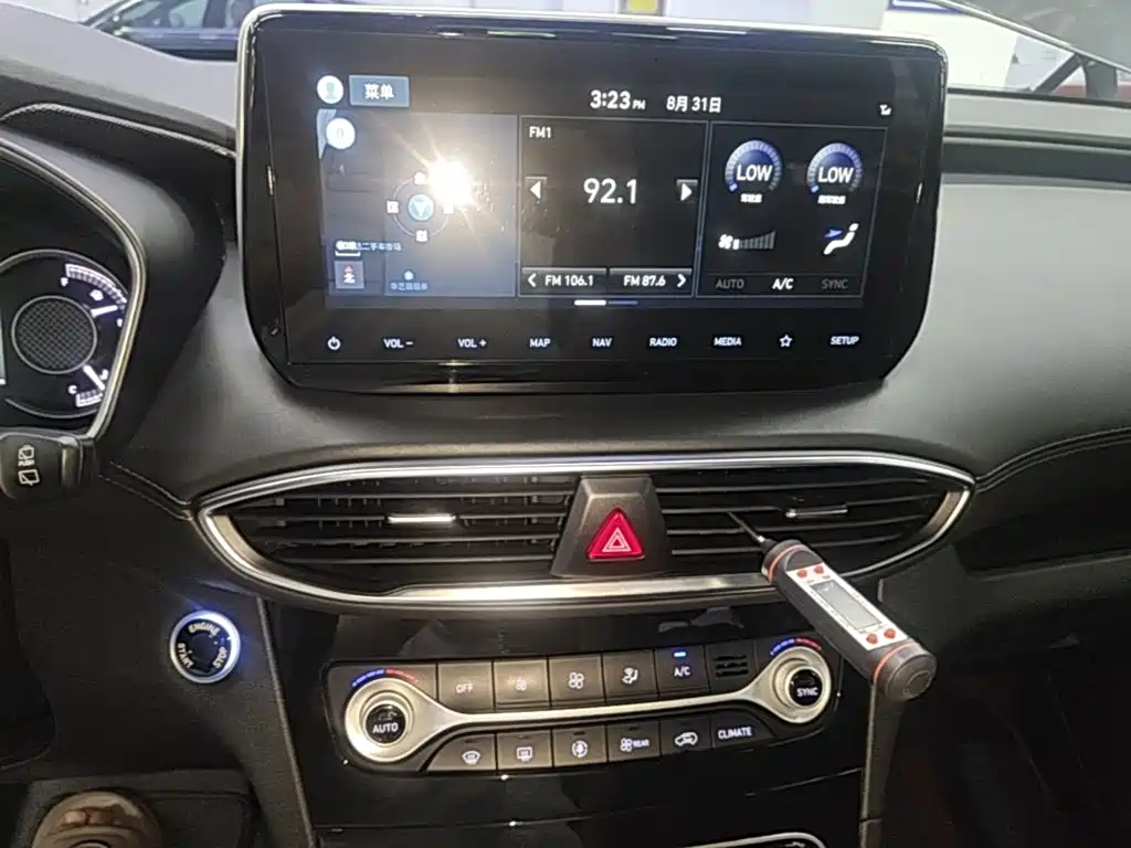 Hyundai Santa Fe — миниатюра 13