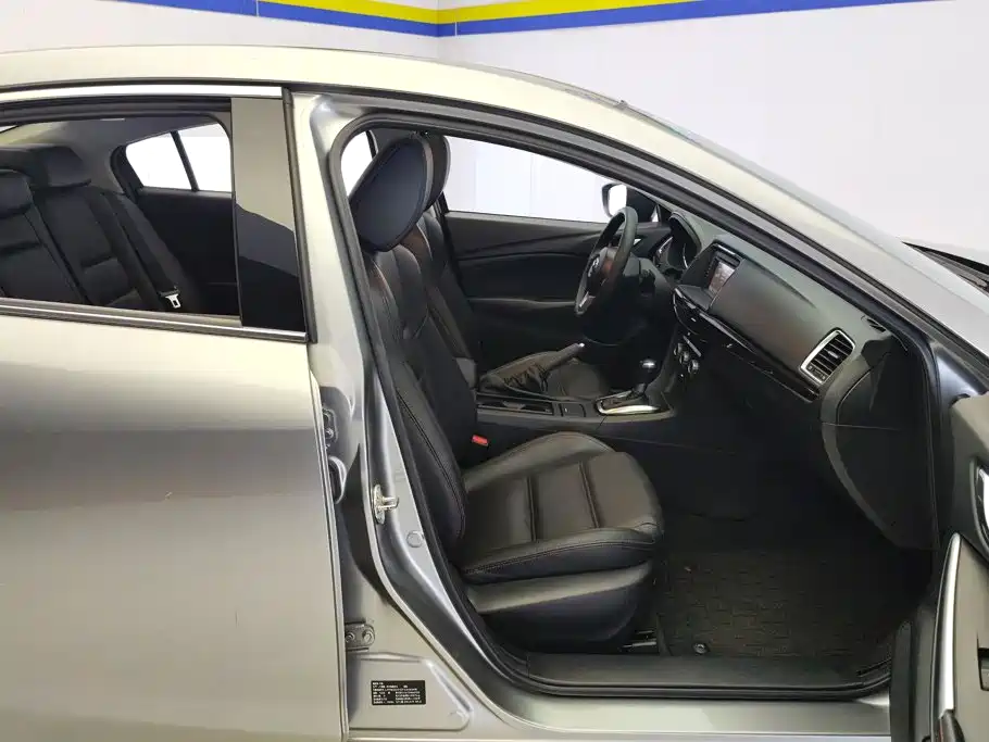 Mazda Atenza — миниатюра 8