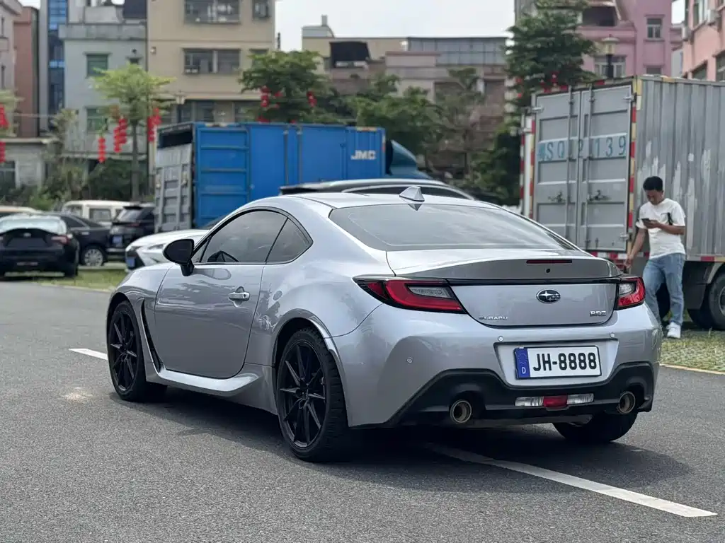 Subaru BRZ 2022 2.4L MT