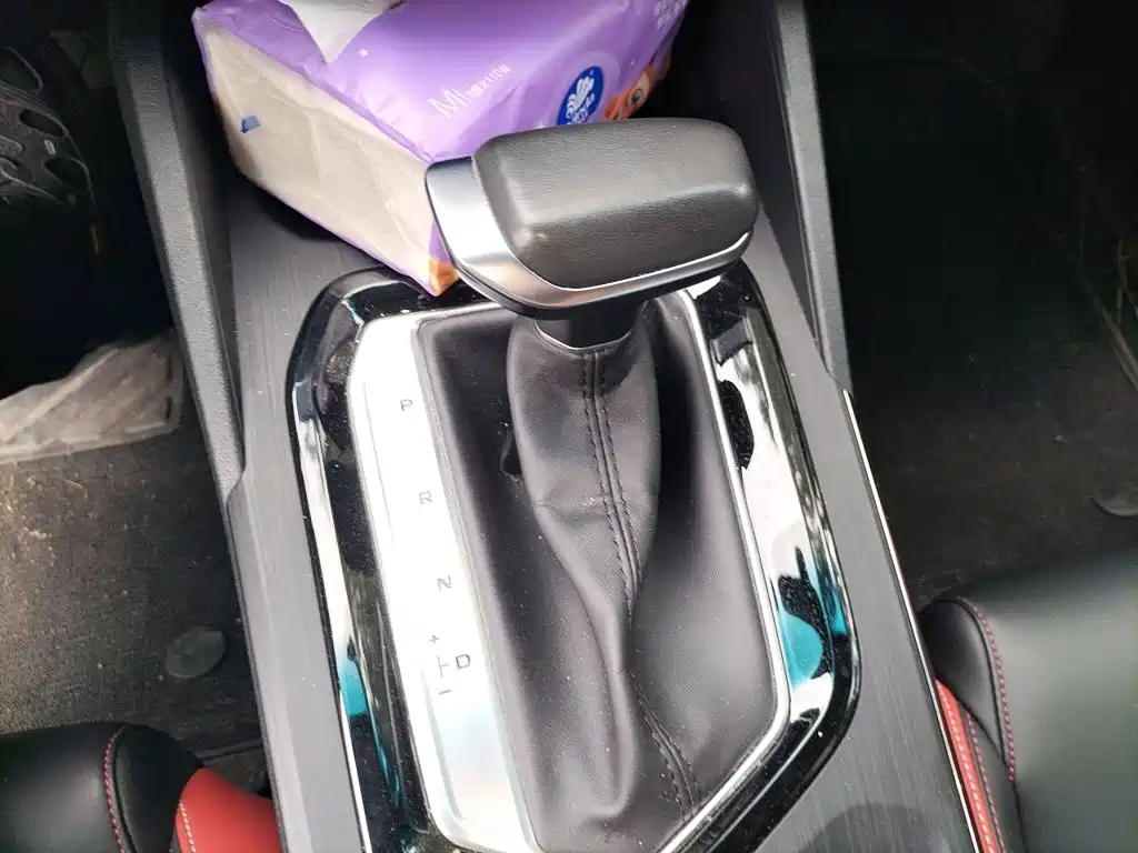 Geely Emgrand S — миниатюра 10