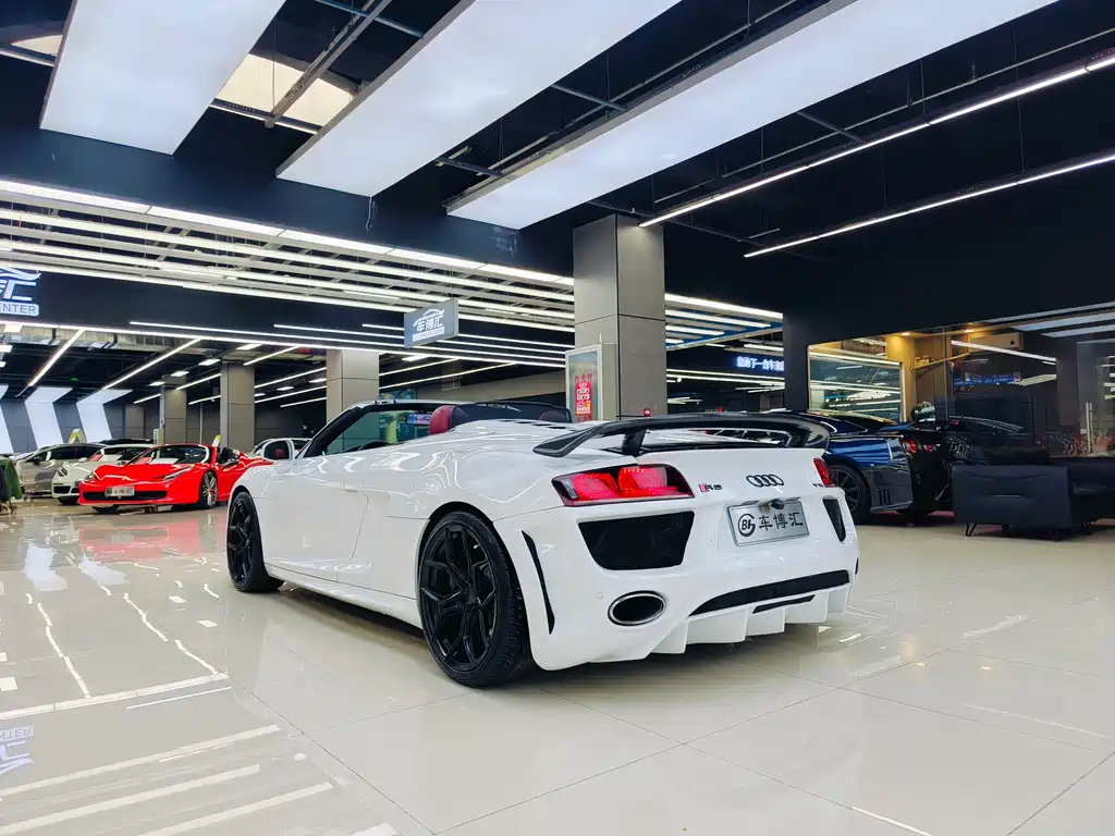 Audi R8 2011 Spyder 5.2 FSI quattro