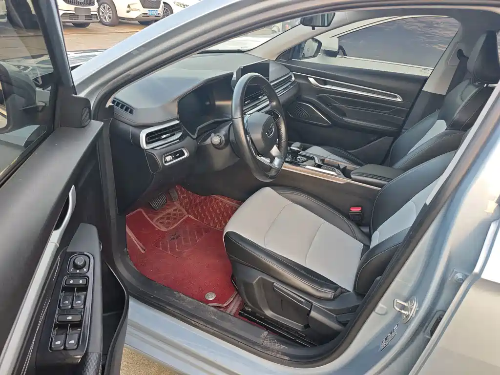 Geely 帝豪甲醇 — миниатюра 4