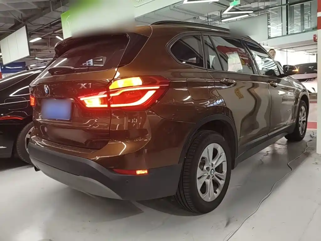 BMW X1 — миниатюра 7