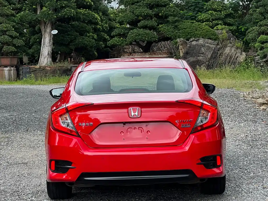 Honda Civic — миниатюра 4