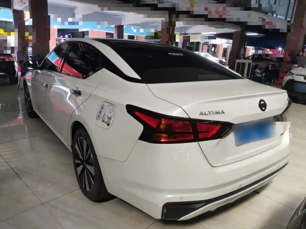 Nissan Teana — миниатюра 5