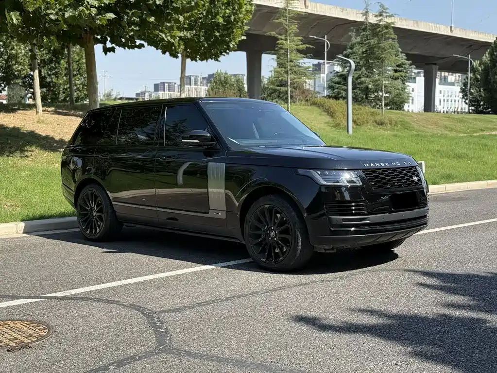 Land Rover Range Rover — миниатюра 3