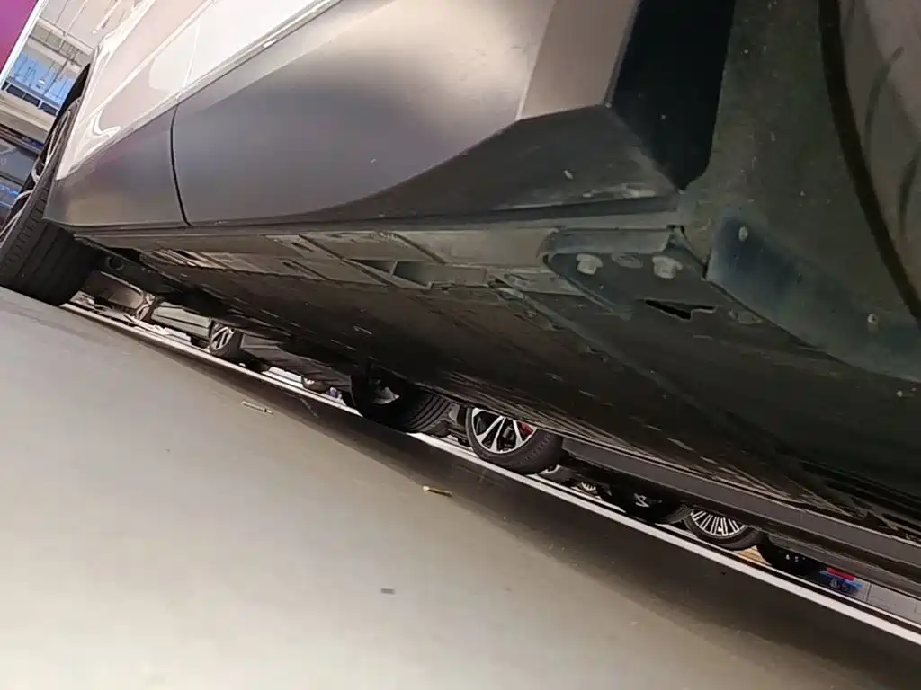 NIO ES8 — миниатюра 22