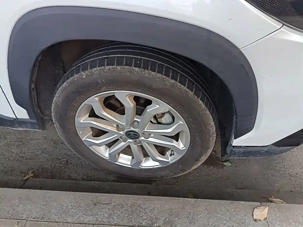 Toyota Frontlander — миниатюра 12