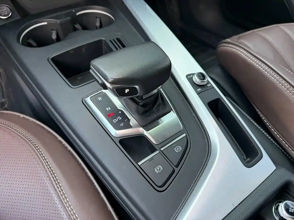Audi A4L — миниатюра 9