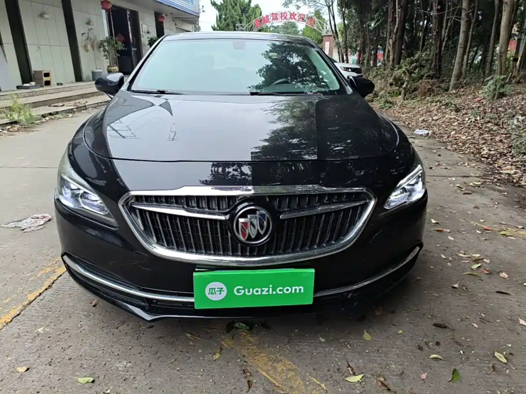 Buick LaCrosse — миниатюра 3