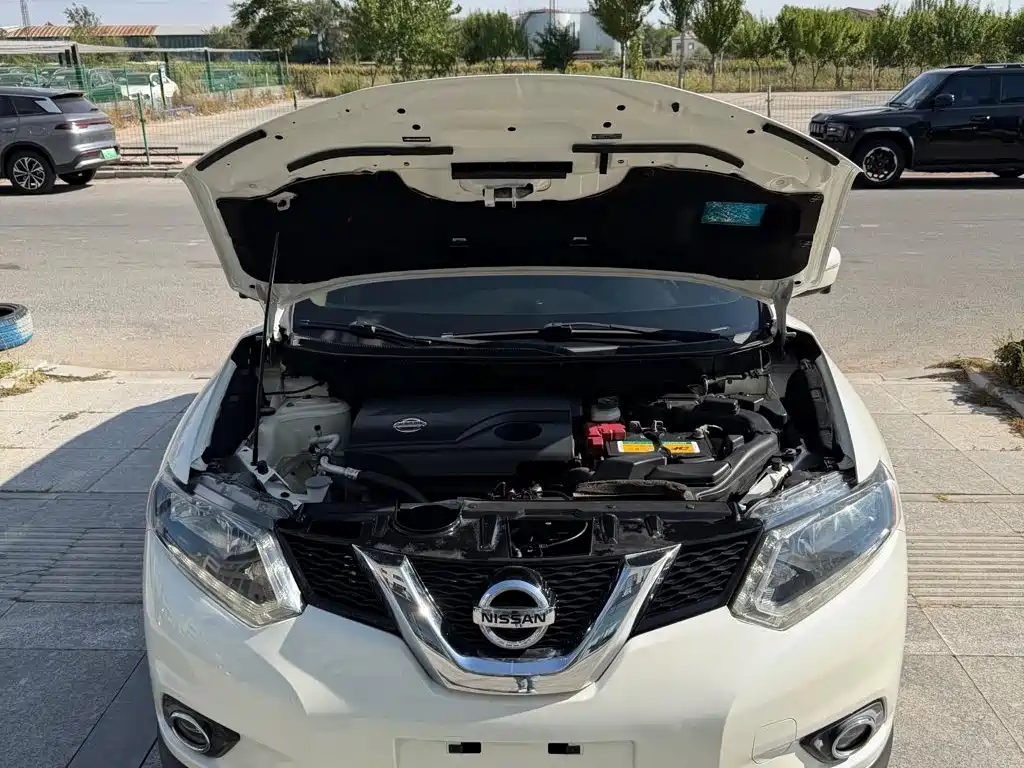 Nissan X-Trail — миниатюра 6