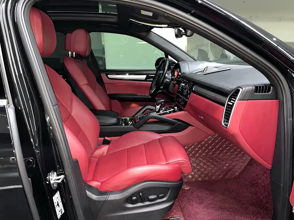 PORSCHE CAYENNE NEW ENERGY