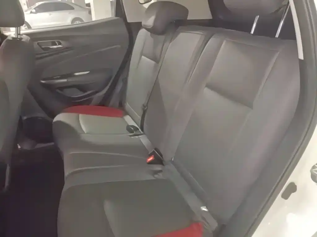 Changan CS15 — миниатюра 17