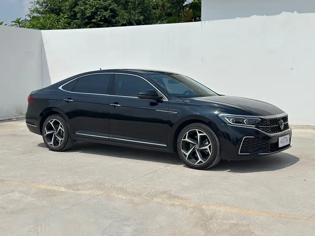 Volkswagen Passat — миниатюра 3