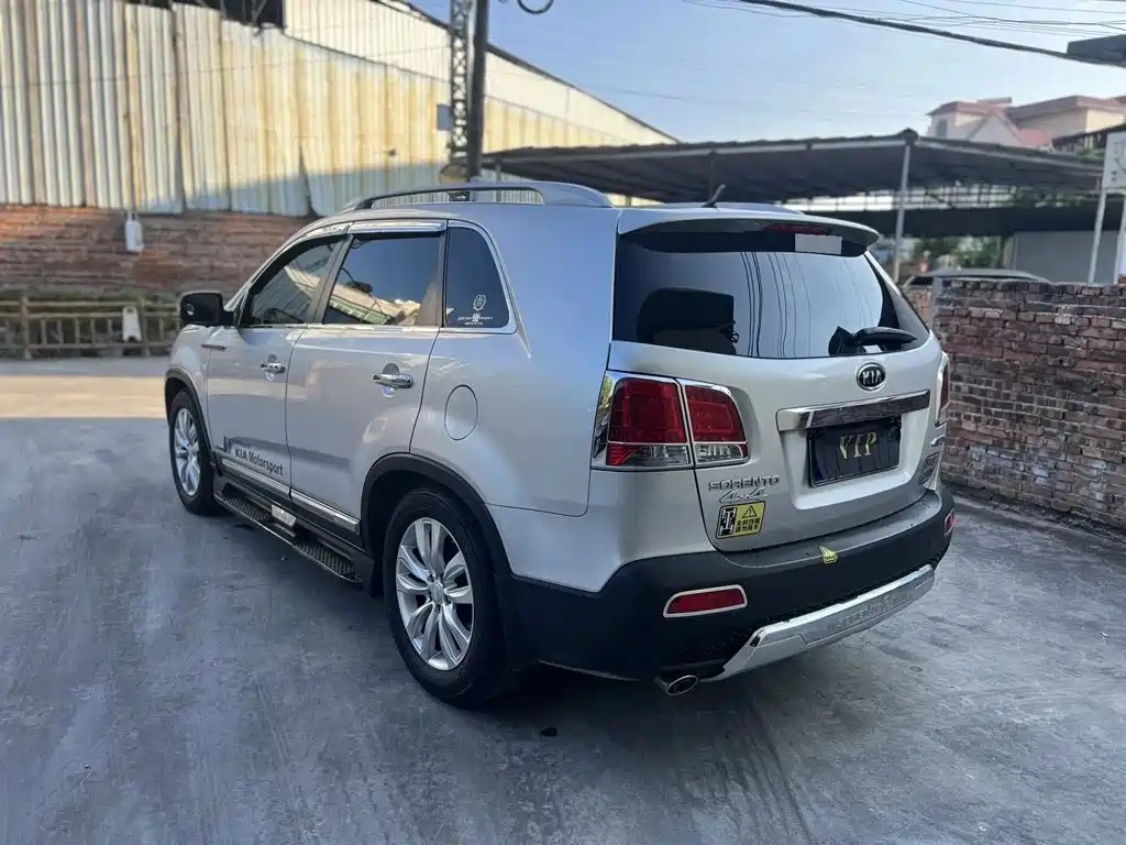 Kia Sorento — миниатюра 5