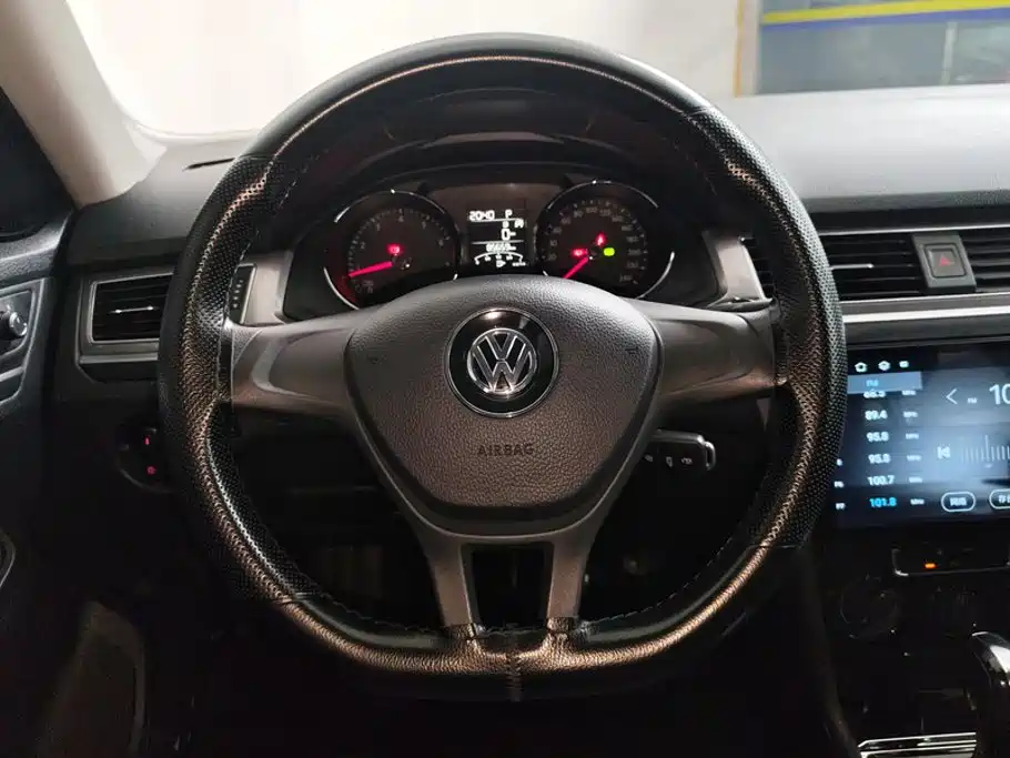 Volkswagen Bora — миниатюра 15