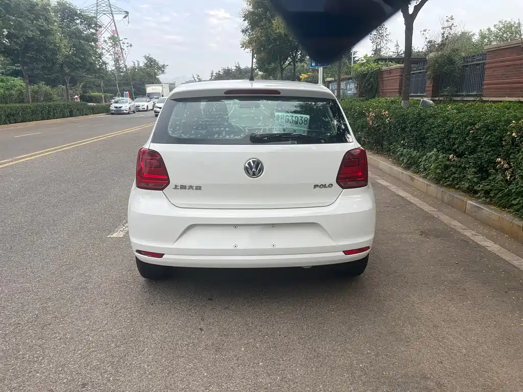 Volkswagen Polo — миниатюра 4