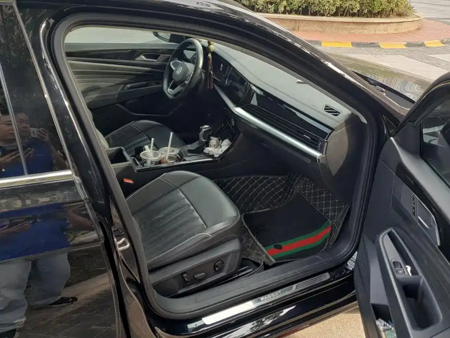 Volkswagen Passat — миниатюра 8