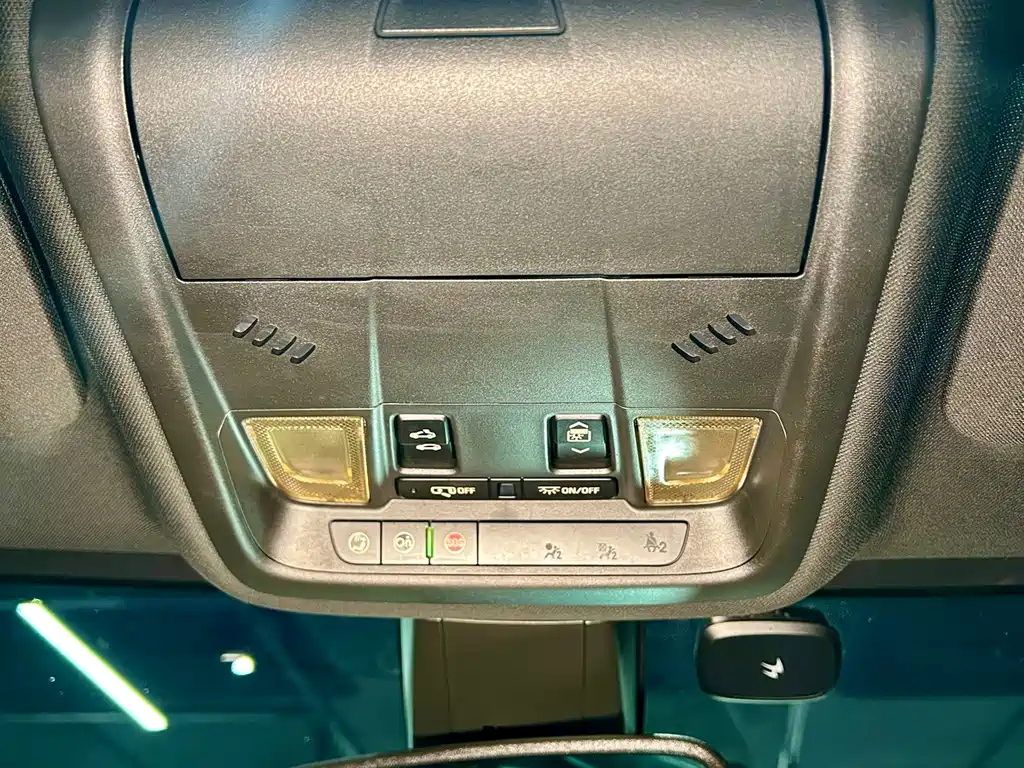 Cadillac XT5 — миниатюра 20