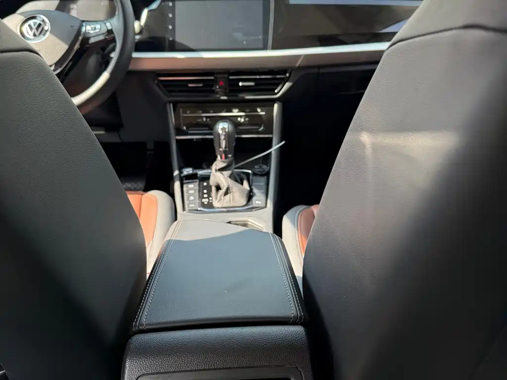 Volkswagen Lavida — миниатюра 14