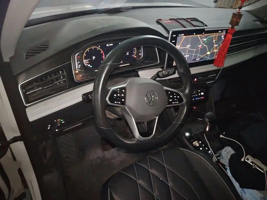 Volkswagen Tiguan L — миниатюра 3
