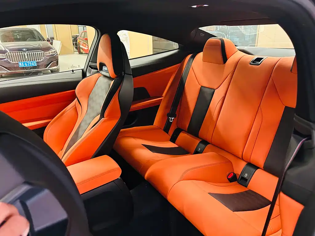 BMW M4 — миниатюра 10