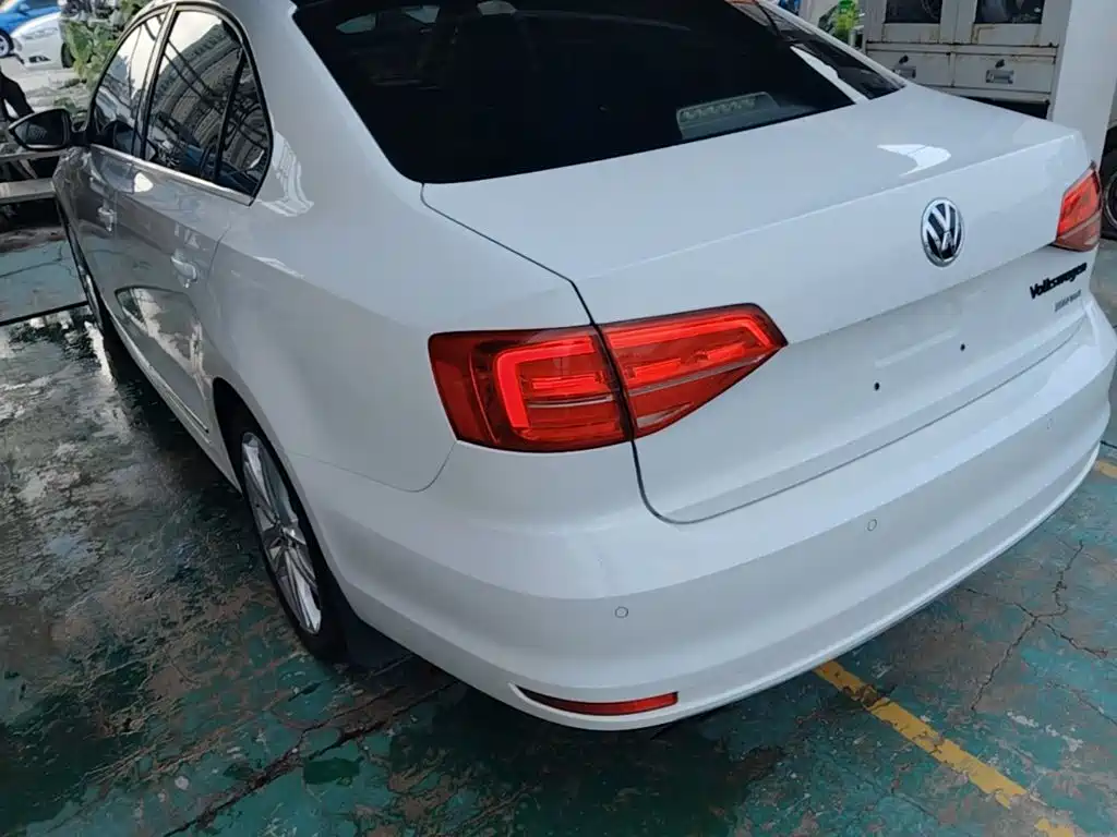 Volkswagen Sagitar — миниатюра 5