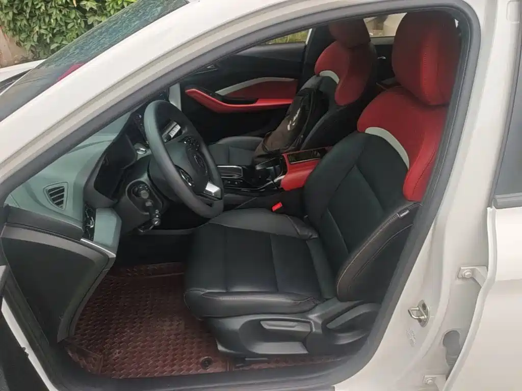 MG MG5 — миниатюра 15