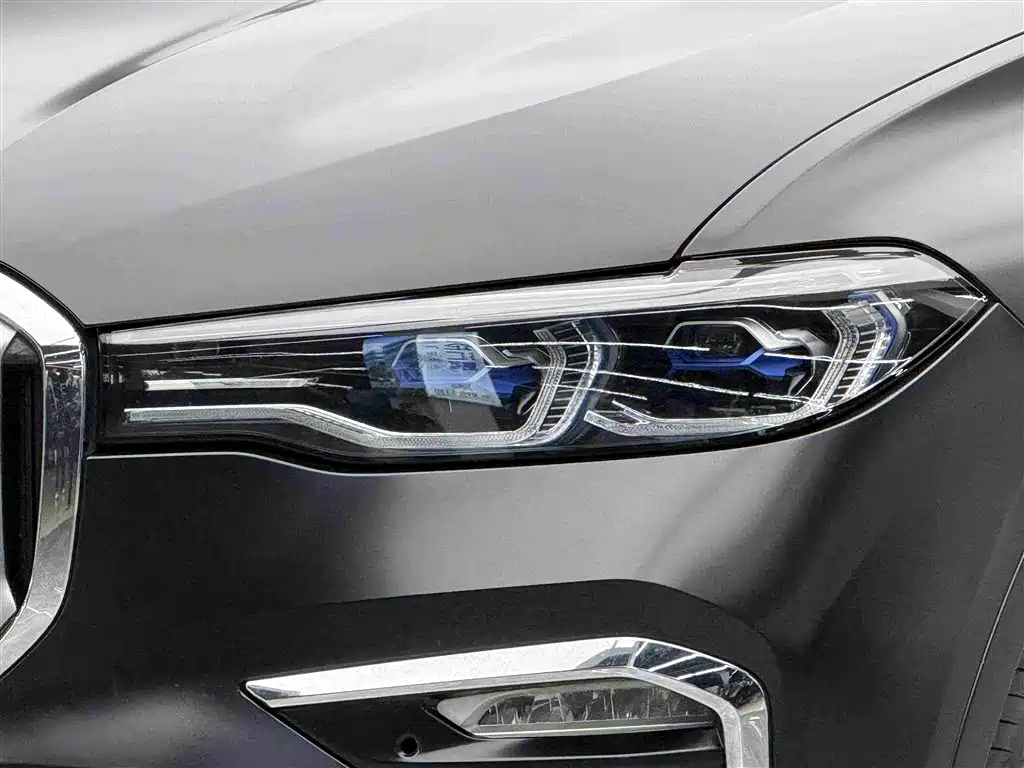 BMW X7 — миниатюра 5