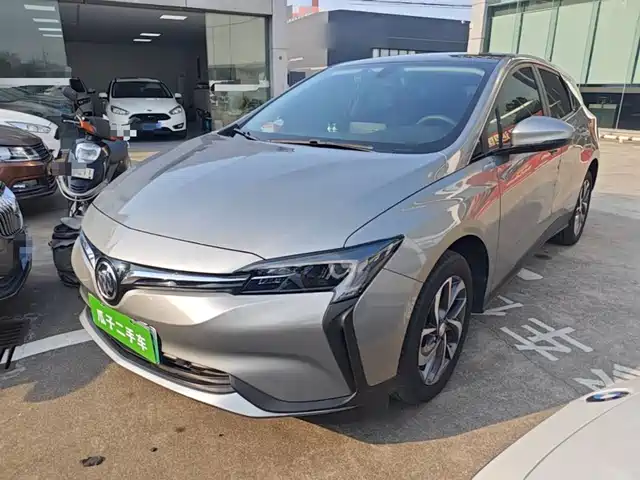 Buick Velite 6