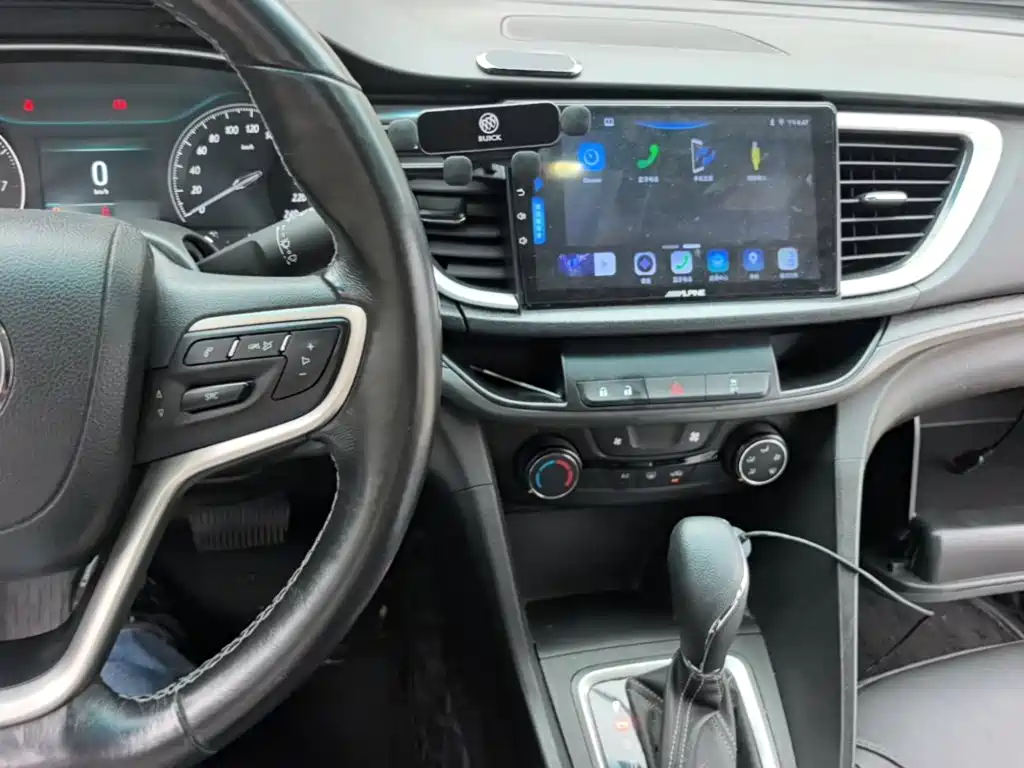 Buick Excelle — миниатюра 10
