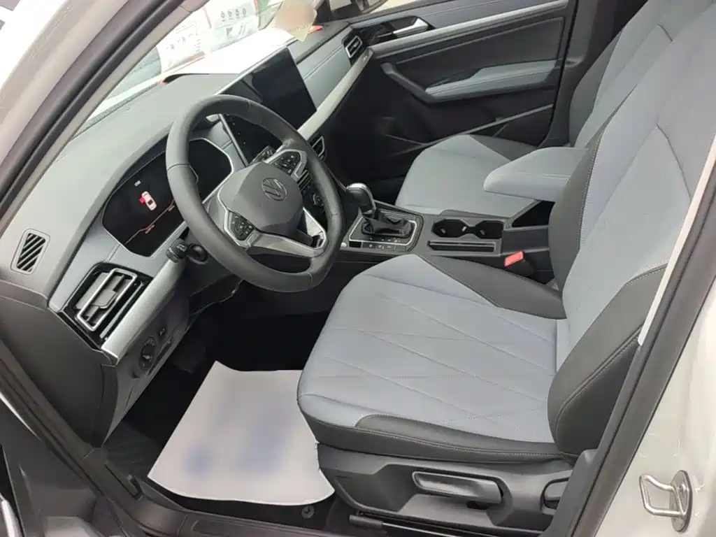 Volkswagen Lavida — миниатюра 15