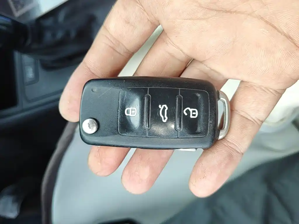 Volkswagen Lavida — миниатюра 9