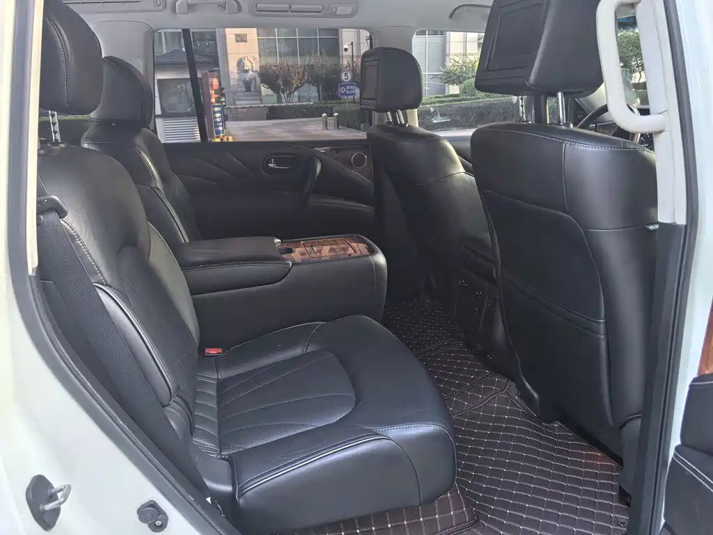 Infiniti QX80 — миниатюра 15