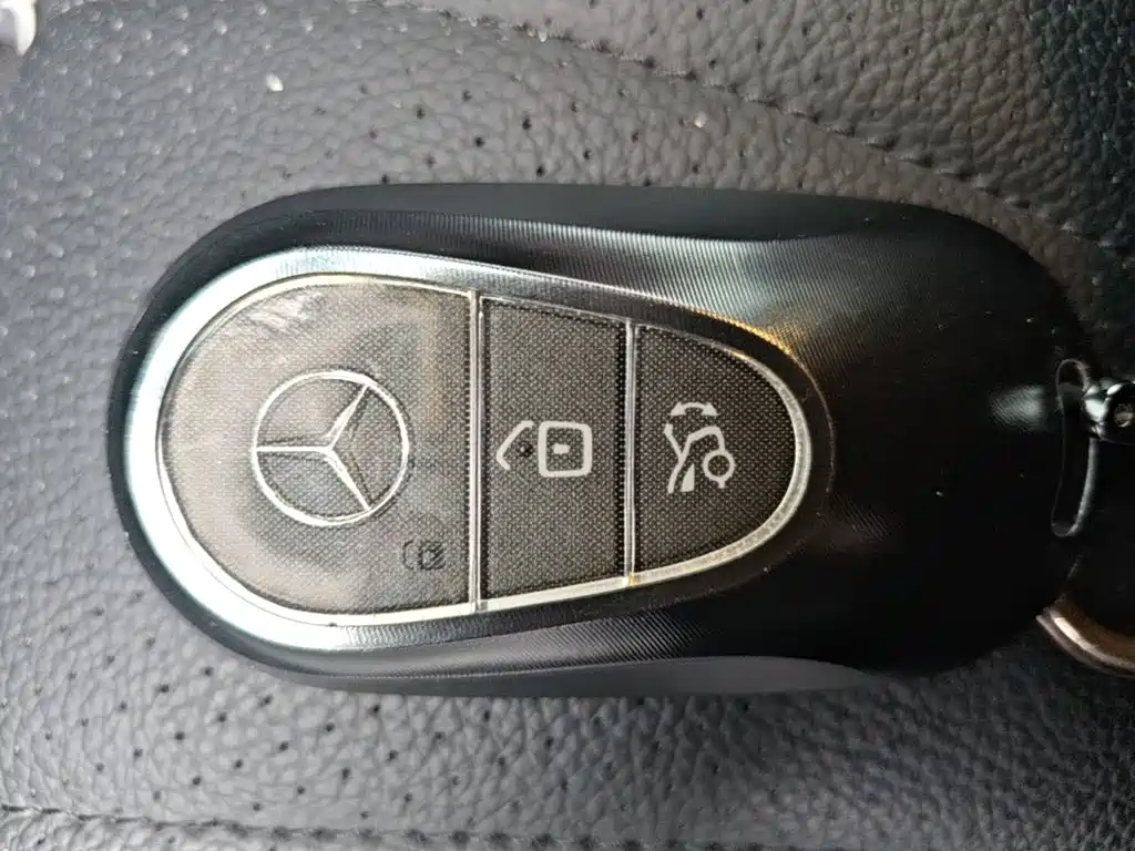 Mercedes-Benz EQE — миниатюра 9