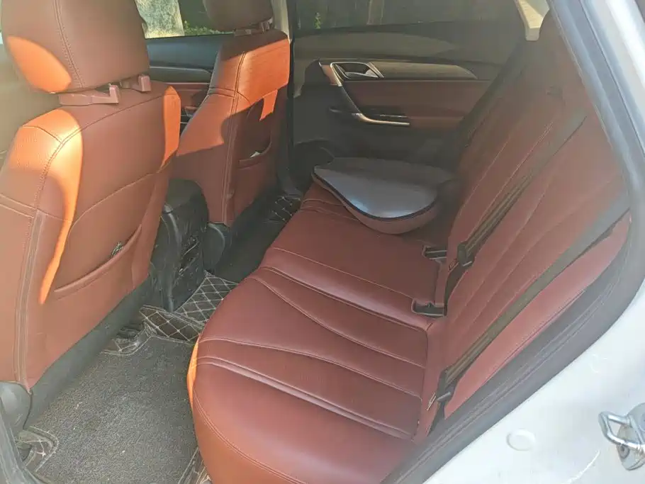 BAIC Senova D50 — миниатюра 11