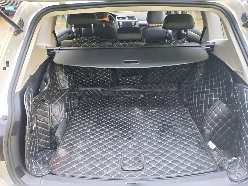Volkswagen Tiguan L — миниатюра 15