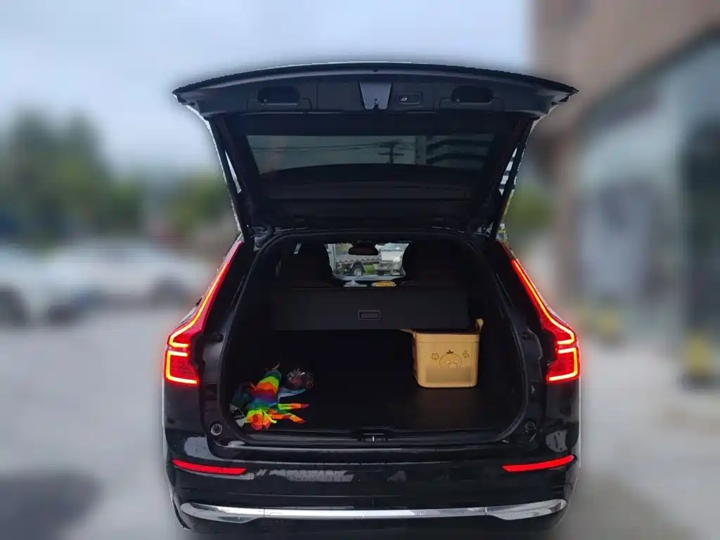 Volvo XC60 — миниатюра 10