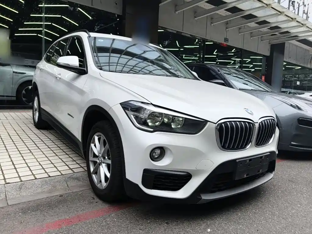 BMW X1 — миниатюра 4