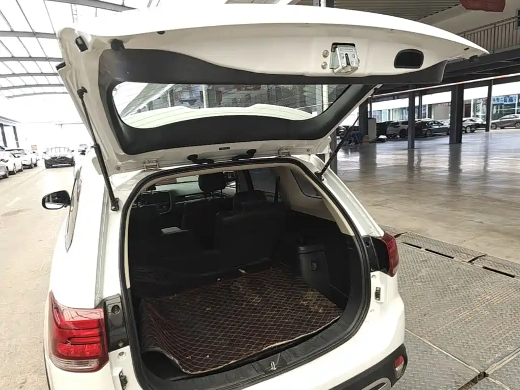 Mitsubishi Outlander — миниатюра 19