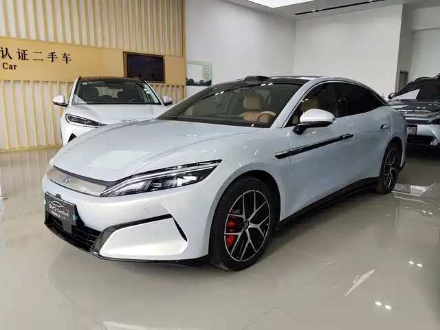 2025 BYD Han